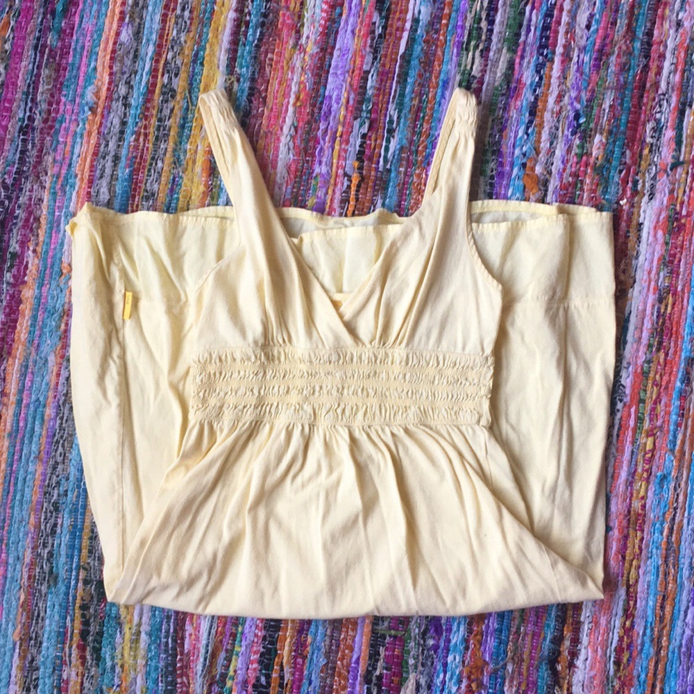 Yellow Lolë sundress 🌞